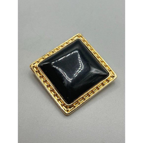 Vintage Signed Monet Square Black Pin Brooch Gold Tone Setting Elegant Jewelry - Picture 2 of 6